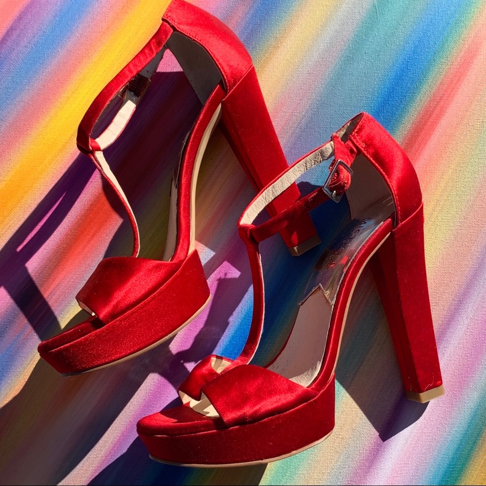 Michael Michael Kors red pumps GUC size6